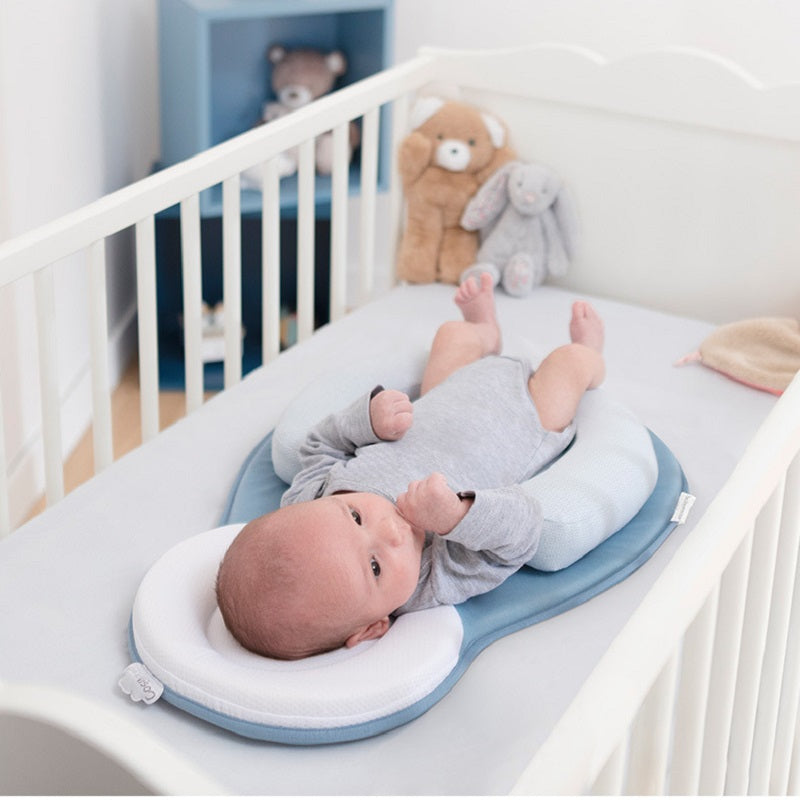 Coussin Anti-Tête Plate pour Bébé – Ergonomique, Respirant, Ultra-Doux | TrioNest™