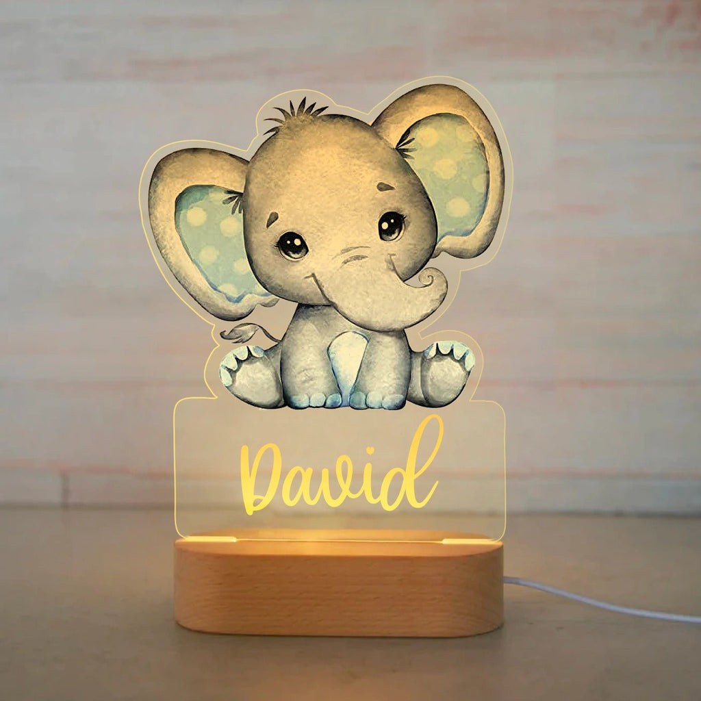 Veilleuse Bébé Personnalisée Motifs Animaux – Hologramme 3D, Socle Bois, USB | TrioNest™