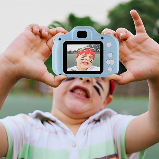 Appareil Photo Enfant 10 Jeux Éducatifs Design Ergonomique CAPTURETTE – TrioNest™