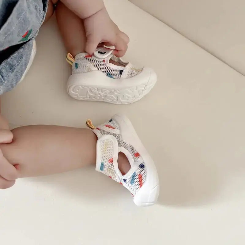 Chaussures Bébé Maille Respirante 6-48 Mois – Scratch, Antidérapantes, Anti-Chocs, Lavable | MeshStep by TrioNest™ Mon Adorable Bébé