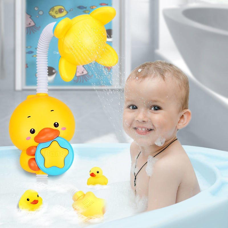 Douchette de Bain Bébé à Motifs d'Animaux – Poignée Ergonomique, Jet Doux, Jouet Bain & Piscine | TrioNest™