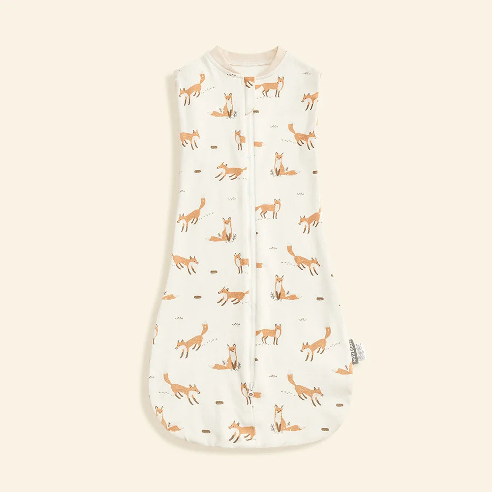 Gigoteuse Bébé Mains Cachées HiddenHands — 3 Modes, Évolutive 0-12 Mois, 5 Motifs, Fermeture Éclair Protégée | TrioNest™