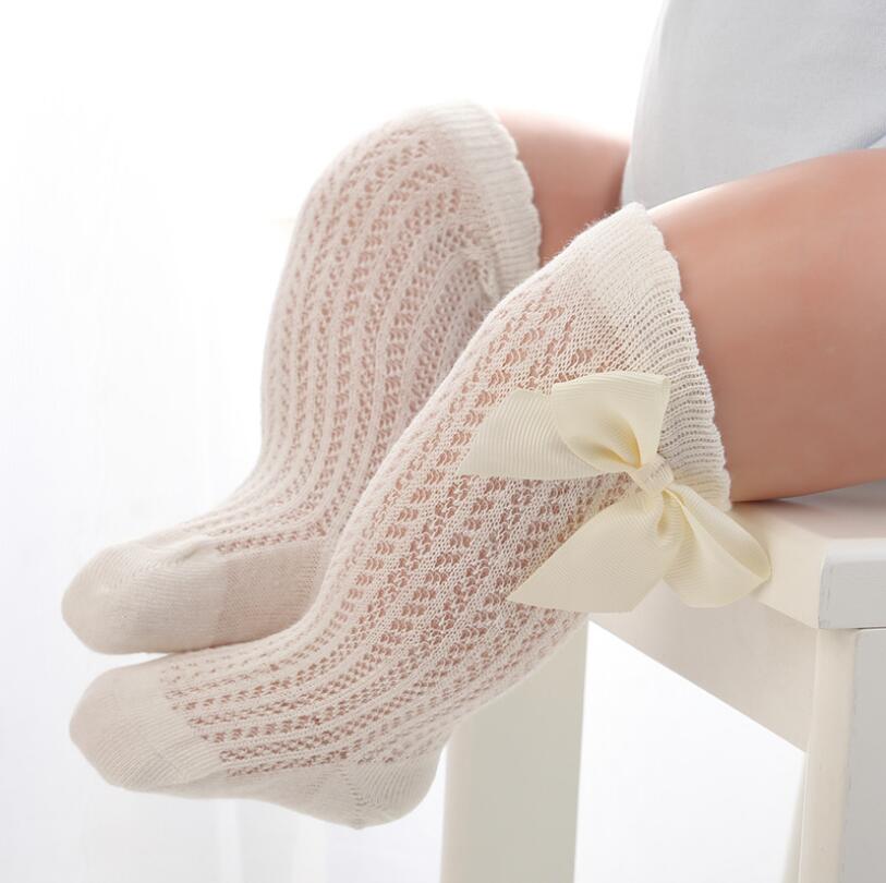 Chaussettes Hautes Bébé Fille Nœud Papillon 0-3 Ans – Douces, Respirantes, Plusieurs Coloris | ButterflyKnee by TrioNest™ mon adorable bebe