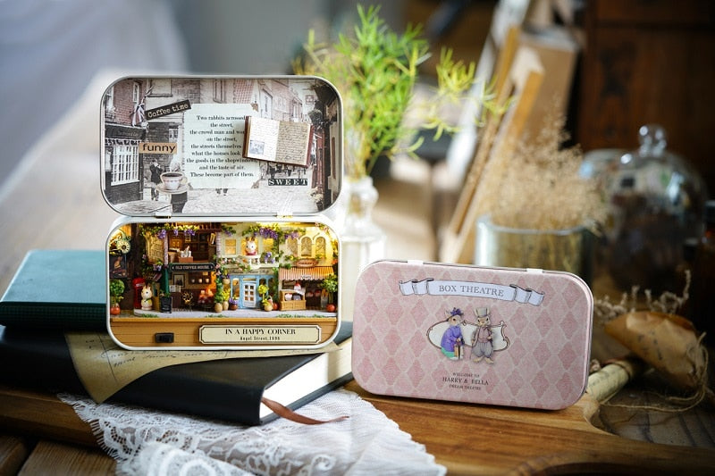 Boite Maison de Poupées mon adorable bebe