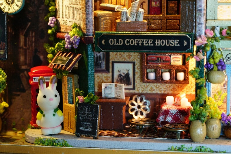 Boite Maison de Poupées mon adorable bebe