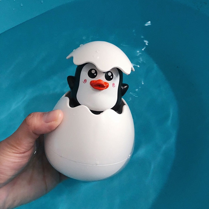 Babyspielzeug für die Badewanne mit niedlichen Mustern