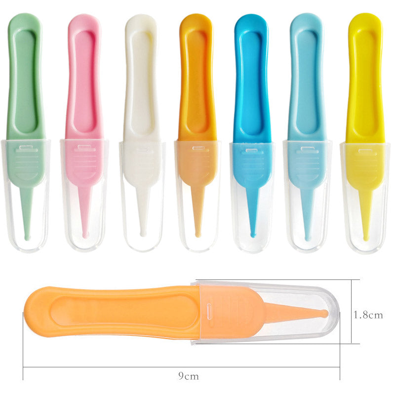 Pince de Nettoyage pour Bébé – Nez, Oreilles, Yeux & Nombril, Embout Rond, Plastique ABS, Couvercle Hygiénique | NasoCare by TrioNest™