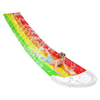 Toboggan Aquatique Arc-en-Ciel 3-en-1 – Glissade, Arroseur Zigzag & Crash Pad, 480 cm, PVC | RainbowSplash by TrioNest™