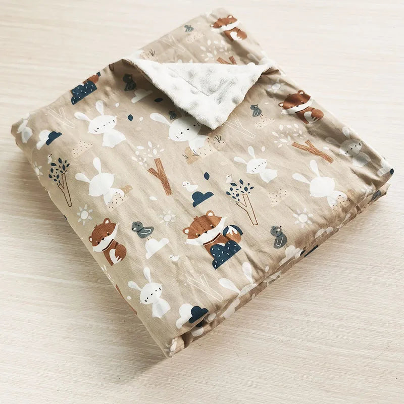 Couverture Bébé À Motif d'Animaux – Douce, Respirante, Éveil Sensoriel, Polyvalente, Cadeau Naissance | SafariSoft by TrioNest™
