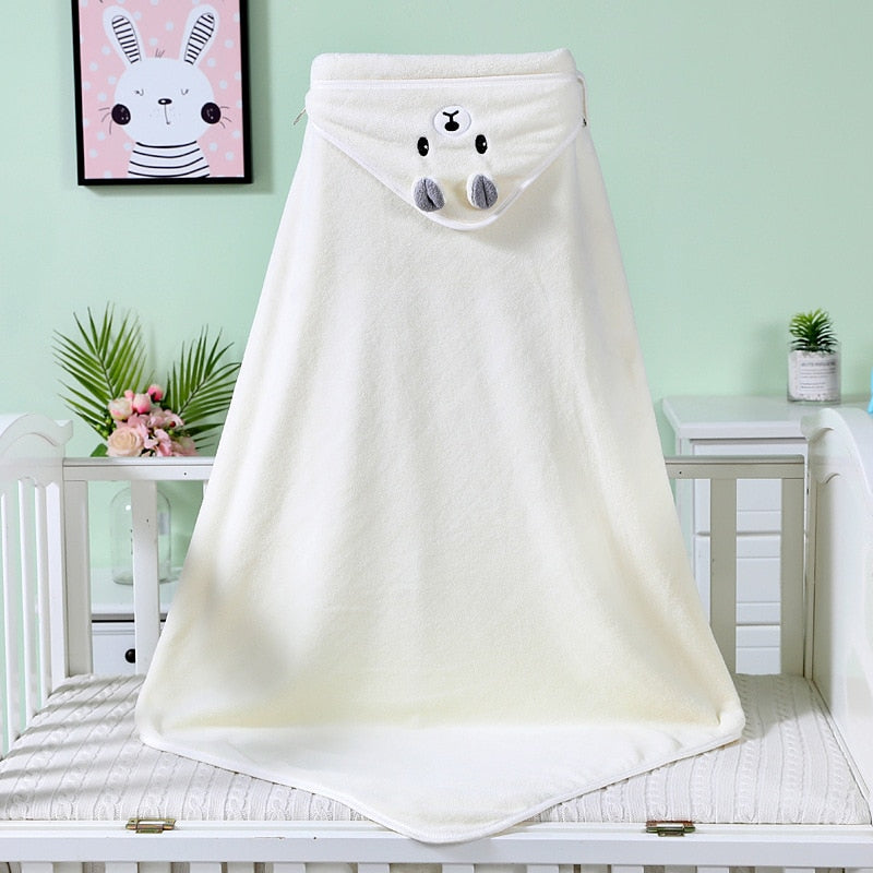 Cape de Bain Bébé à Motif d'Animaux – Polaire Corail, 80x80 cm, Lavable Machine | TrioNest™ mon adorable bebe