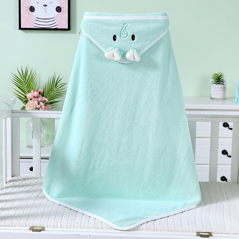 Cape de Bain Bébé à Motif d'Animaux – Polaire Corail, 80x80 cm, Lavable Machine | TrioNest™ mon adorable bebe