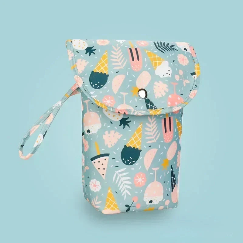 Sac à Langer Couches FreshPouch – Anti-Odeurs, Imperméable, Lavable, Poignée, Toutes Saisons | TrioNest™