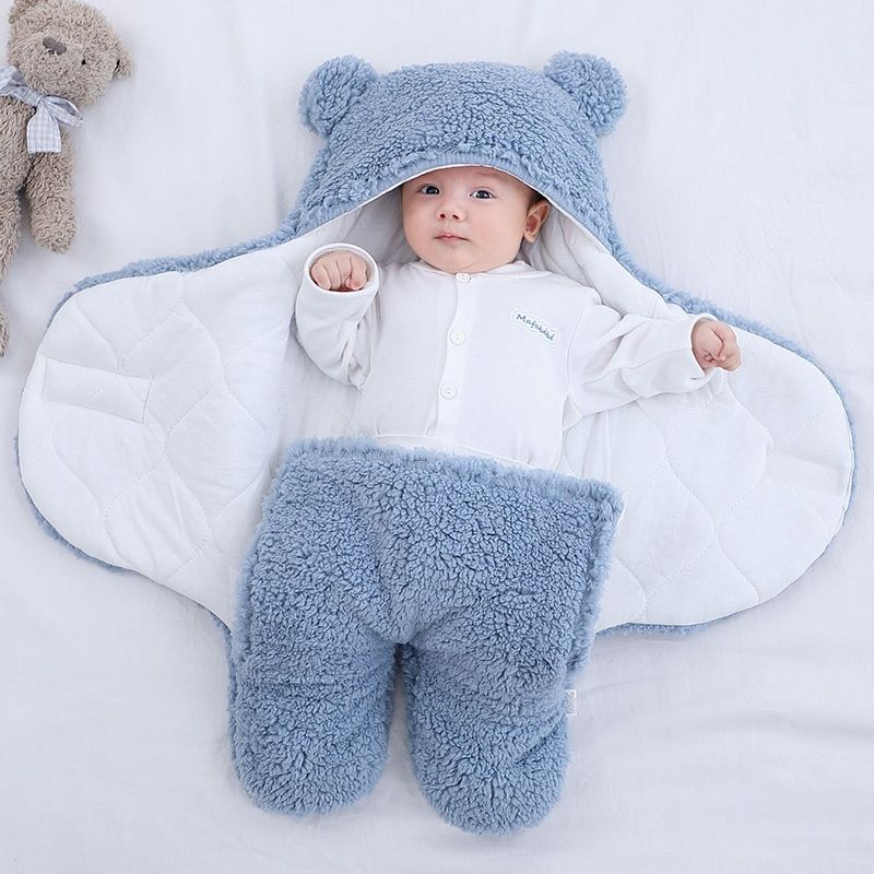 Gigoteuse Bébé Hiver WinterCozy — Polyester Fleece Chaud, Fermeture Auto-Agrippante, 6 Couleurs, 0-9 Mois | TrioNest™