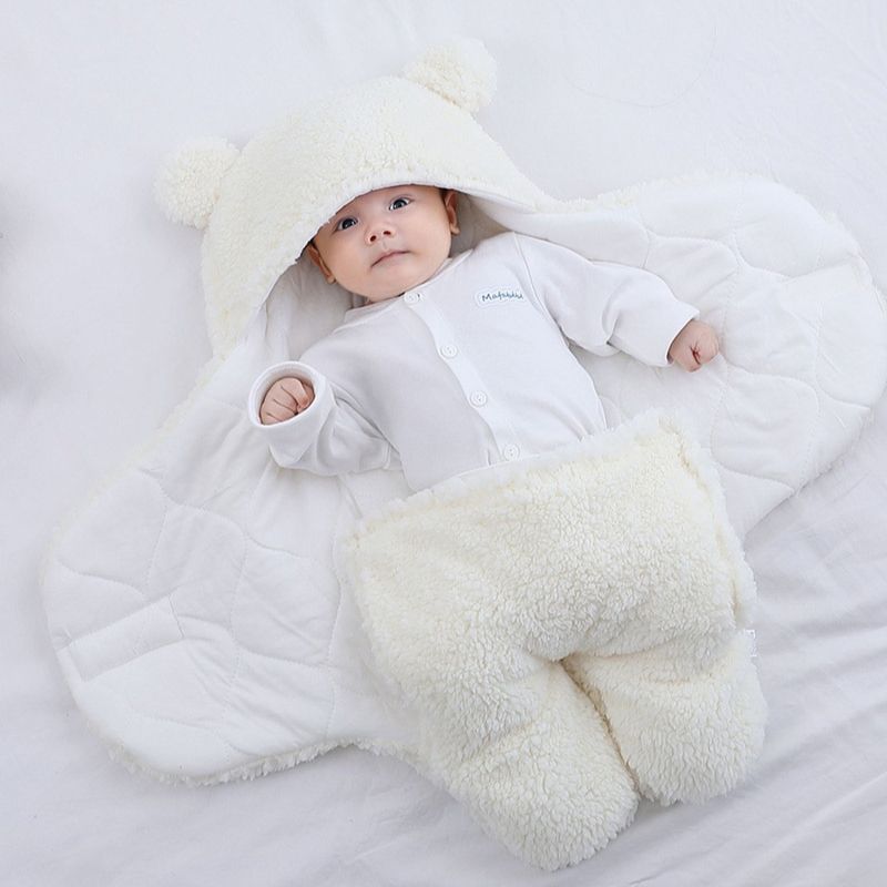 Gigoteuse Bébé Hiver WinterCozy — Polyester Fleece Chaud, Fermeture Auto-Agrippante, 6 Couleurs, 0-9 Mois | TrioNest™