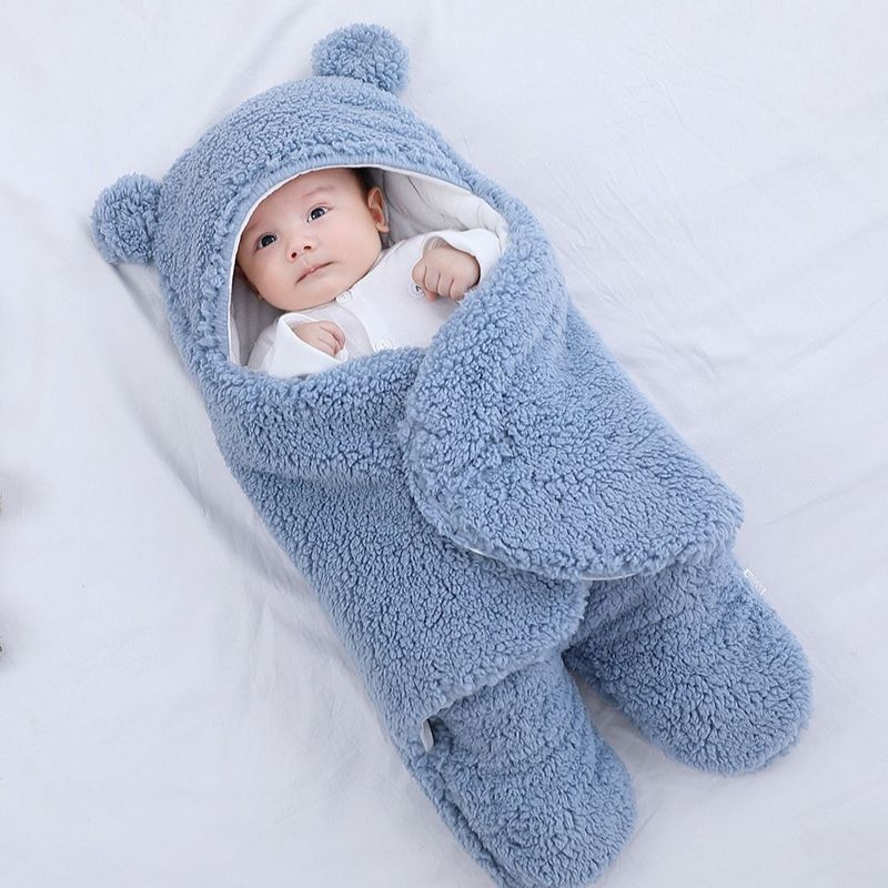 Gigoteuse Bébé Hiver WinterCozy — Polyester Fleece Chaud, Fermeture Auto-Agrippante, 6 Couleurs, 0-9 Mois | TrioNest™