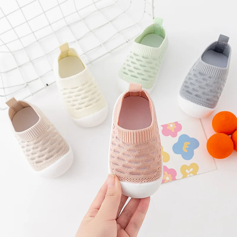 Chaussures Respirantes Bébé 0-36 Mois – Maille Extensible, Semelle Antidérapante, Premiers Pas | TinyStep by TrioNest™