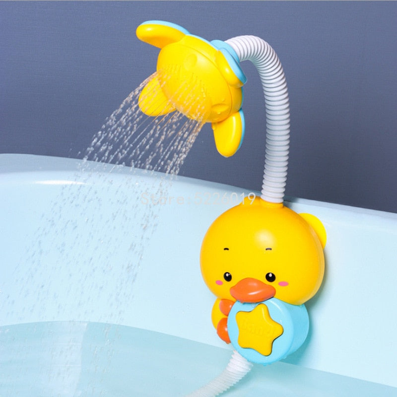 Douchette de Bain Bébé à Motifs d'Animaux – Poignée Ergonomique, Jet Doux, Jouet Bain & Piscine | TrioNest™
