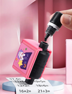 Tampon à Rouleau Maths Enfants – Addition, Soustraction, Multiplication, Division, Encre Rechargeable | TrioNest™