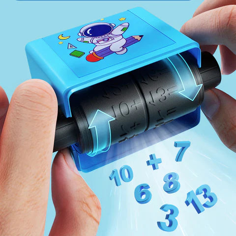 Tampon à Rouleau Maths Enfants – Addition, Soustraction, Multiplication, Division, Encre Rechargeable | TrioNest™