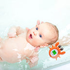 Pack Bain Bébé 3-en-1 – Fleur Lotus, Cape Polaire Corail Motif Animal & Thermomètre Crabe | TrioNest™