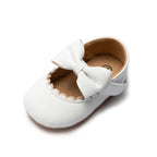 Chaussure Bébé Fille Nœud Papillon 0-18 Mois – Similicuir, Velcro, Semelle Antidérapante, Lavable | ChicBow by TrioNest™ Mon Adorable Bébé
