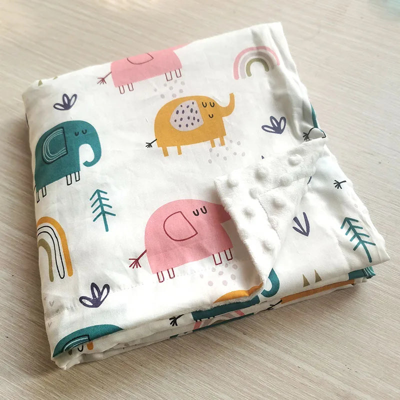 Couverture Bébé À Motif d'Animaux – Douce, Respirante, Éveil Sensoriel, Polyvalente, Cadeau Naissance | SafariSoft by TrioNest™