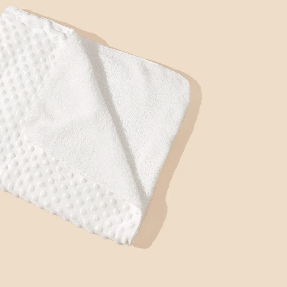 Couverture Bébé en Velours Doux | TrioNest™ – 75x100 cm, Ultra-Douce, 4 Coloris, Idéale Cadeau