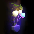 Veilleuse Champignon LED – Détection Lumière Auto, Changement Couleurs, 50 000h | TrioNest™