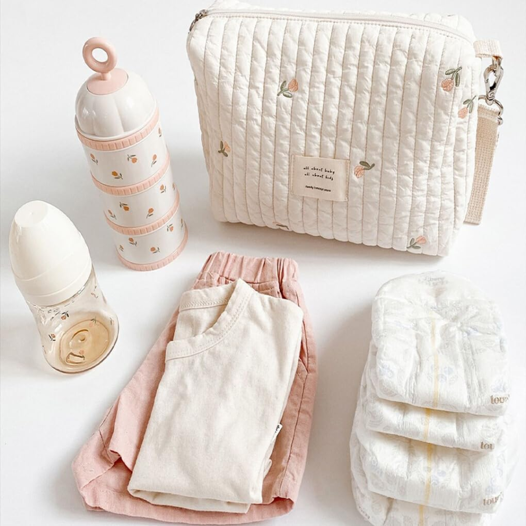 Sac à Langer Anses BlossoNest – Coton Brodé, Fermeture Éclair, Fixation Poussette, 100 g | TrioNest™